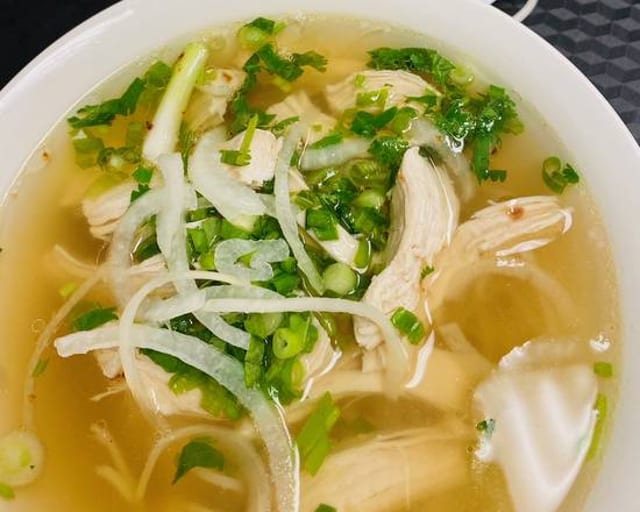 N5. White Meat Chicken Noodle Soup.