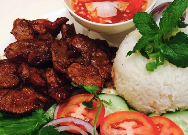R1. Rice with Grilled Pork.